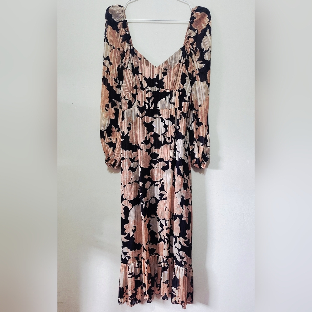 NWT MINKPINK Black and Coral Pink Floral Midi Long Sleeve Dress